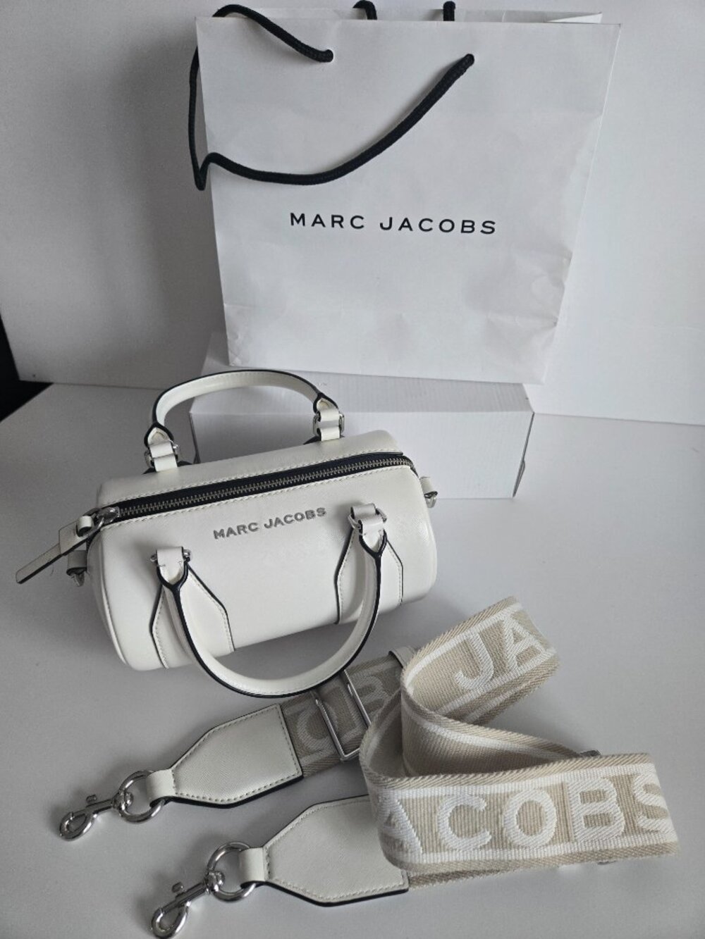 Marc Jacobs Barrel Bag Crossbody White Handbag - Picture 2 of 10